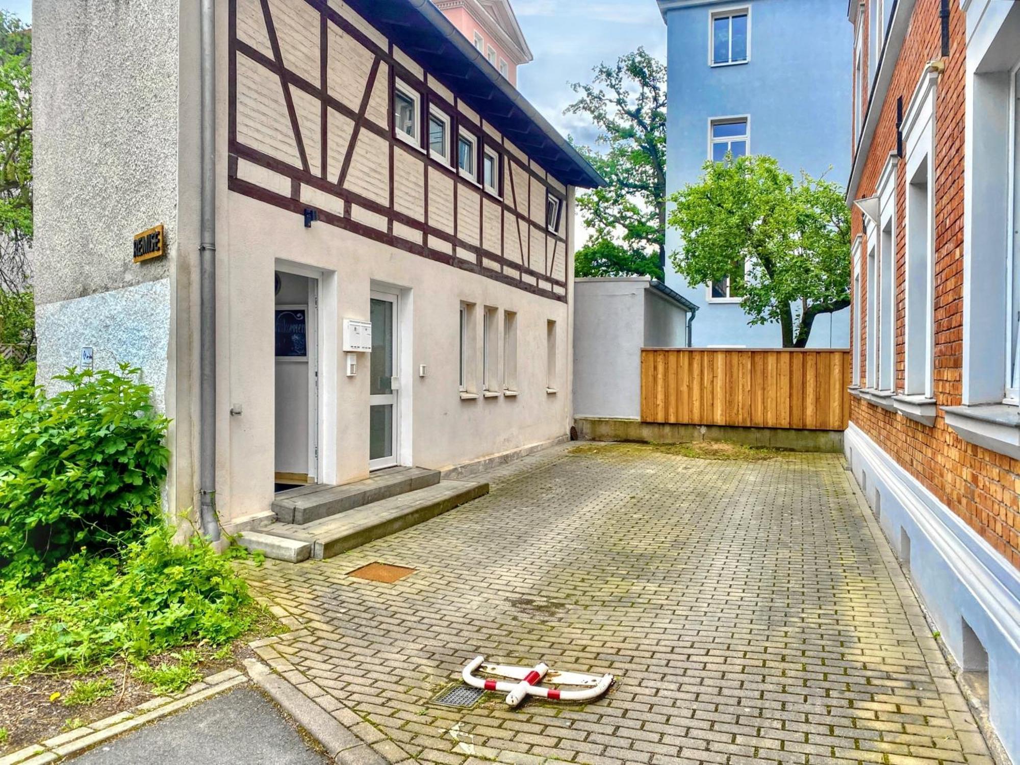 Die Remise Mit Kostenlosem Parkplatz Direkt Vor Der Tuer エアフルト エクステリア 写真